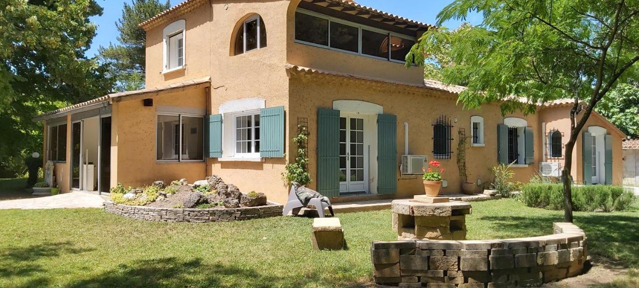 דירות Uzès Au Bord De L'Alzon מראה חיצוני תמונה